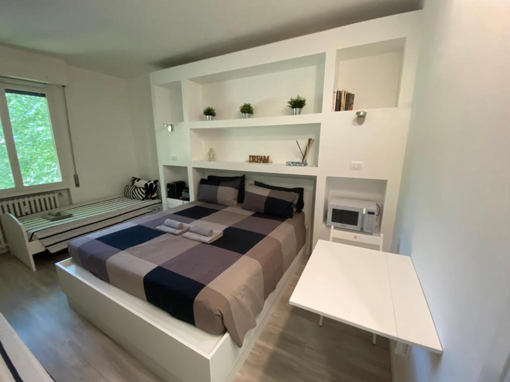 Bed&Breakfast Bbqueen Sandonato Policlinico Bed & Breakfast San Donato Milanese Dış mekan fotoğraf