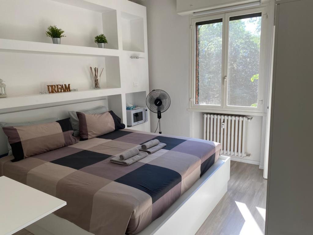 Bed&Breakfast Bbqueen Sandonato Policlinico Bed & Breakfast San Donato Milanese Dış mekan fotoğraf