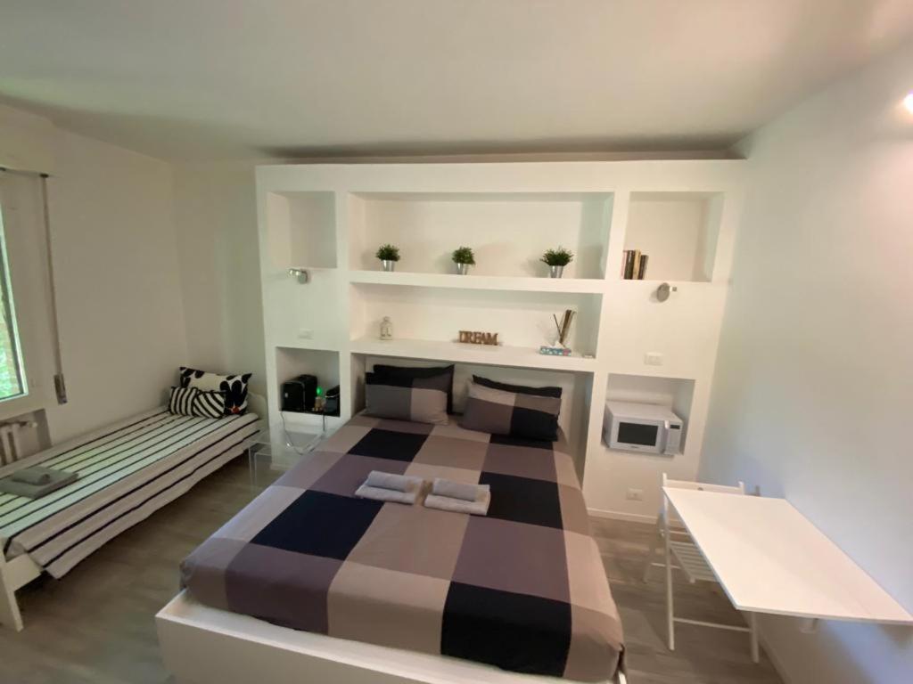 Bed&Breakfast Bbqueen Sandonato Policlinico Bed & Breakfast San Donato Milanese Dış mekan fotoğraf