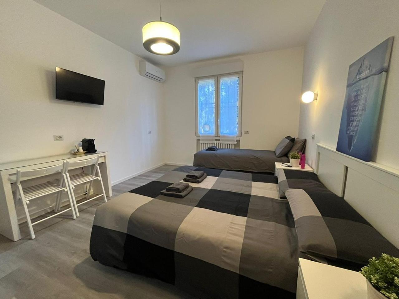 Bed&Breakfast Bbqueen Sandonato Policlinico Bed & Breakfast San Donato Milanese Dış mekan fotoğraf